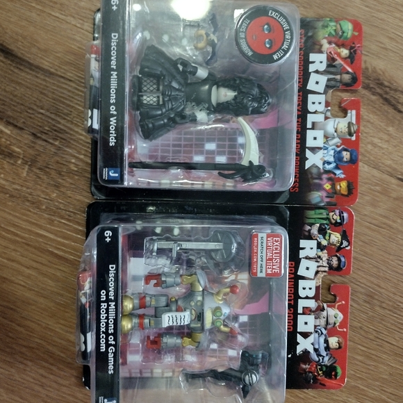 Roblox Lot of 4 - Picture 2 of 4